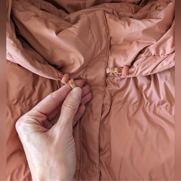 Lululemon Down Insulated Hood Dickie Pink Savannah 2021 Release  - Like New - Picture 5 of 7